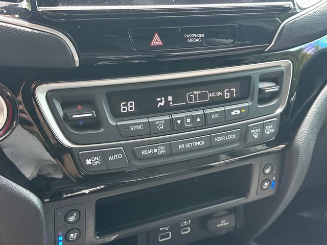 Used 2025 Honda Ridgeline Black Edition image 31