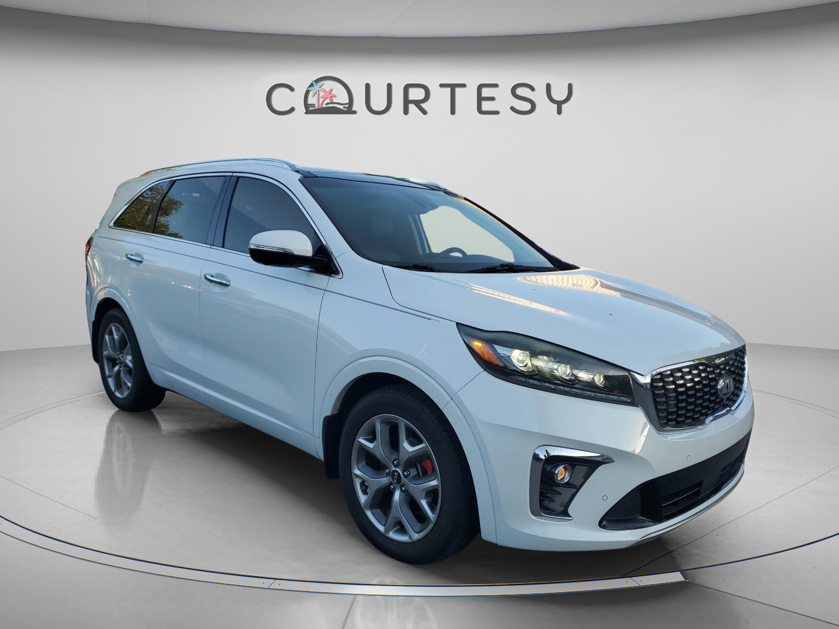 Certified 2019 Kia Sorento SX w/ SX Touring Package FWD image 5