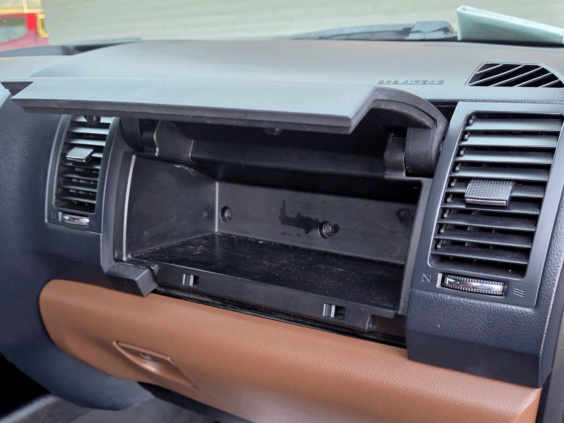 Used 2013 Toyota Sequoia Platinum image 36