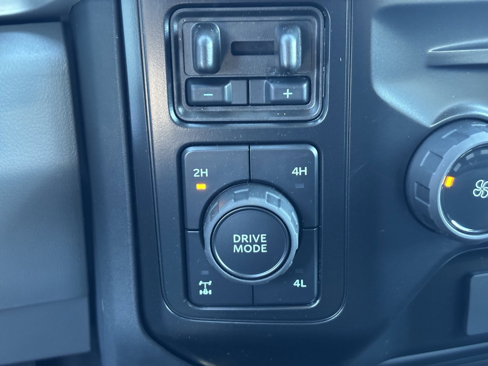 New 2026 Ford F350 XL image 5