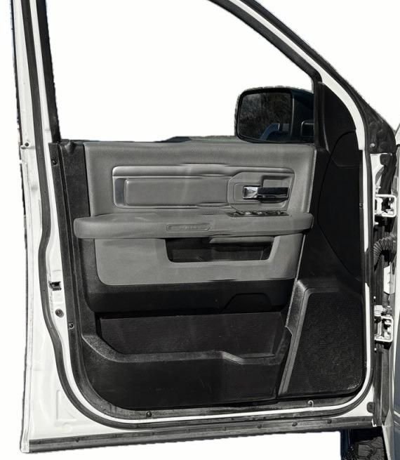 Used 2016 RAM 1500 Big Horn image 14