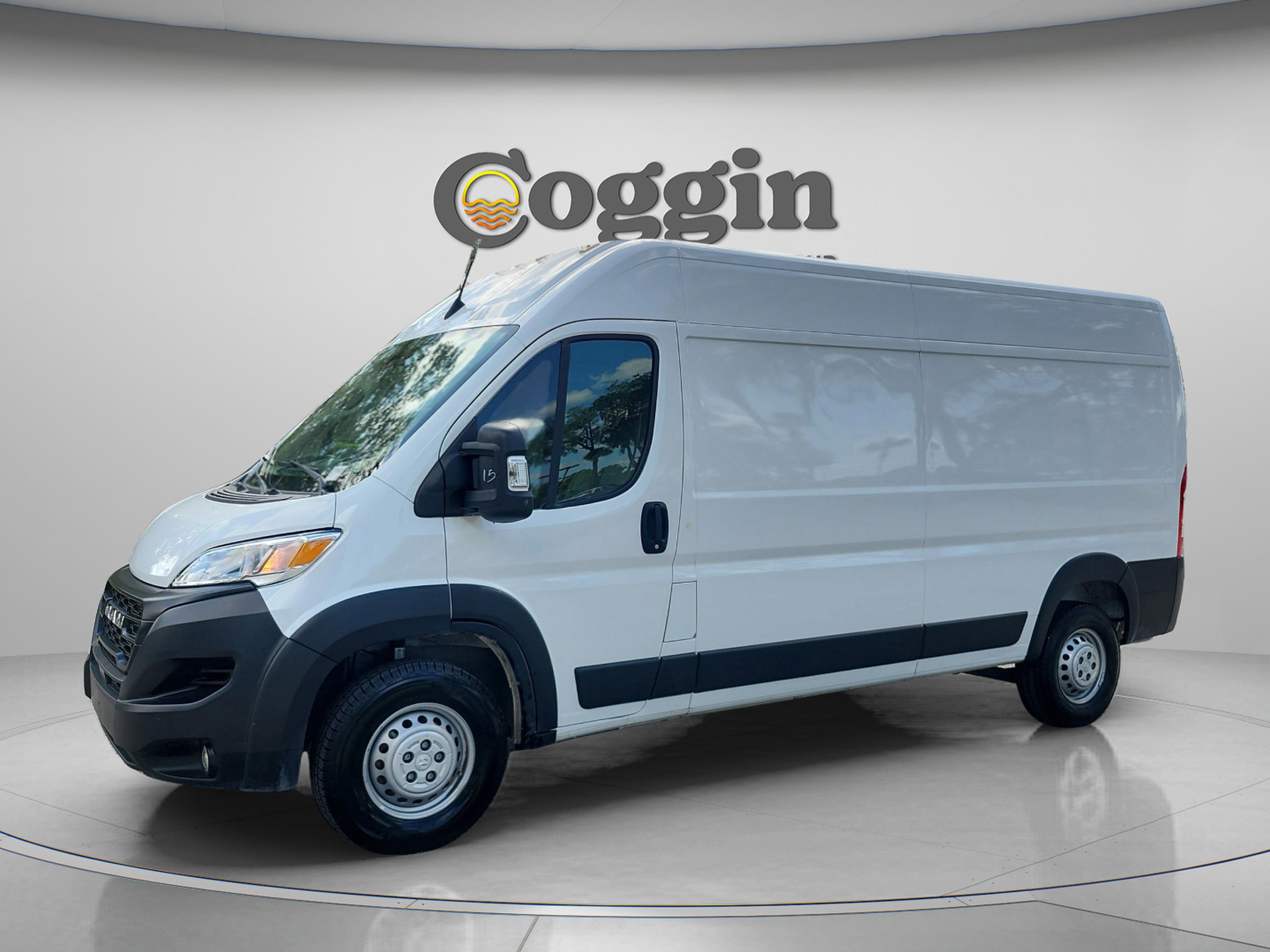 Used 2025 RAM ProMaster 2500 w/ Convenience Group