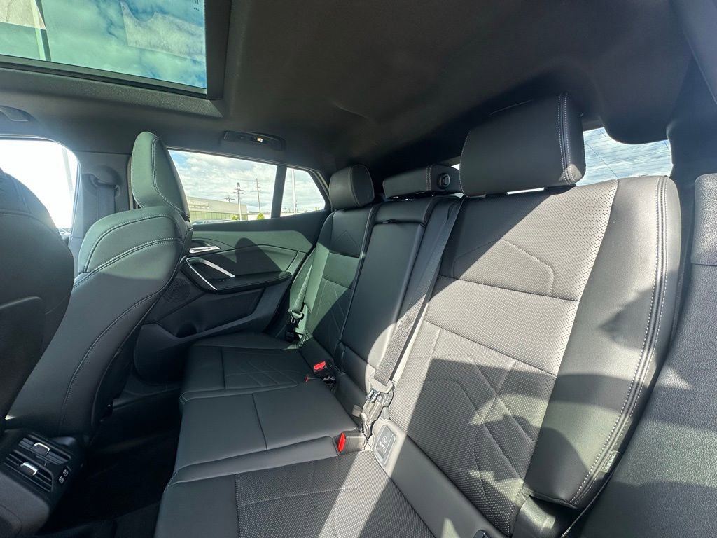 Certified 2025 BMW X2 xDrive28i image 21