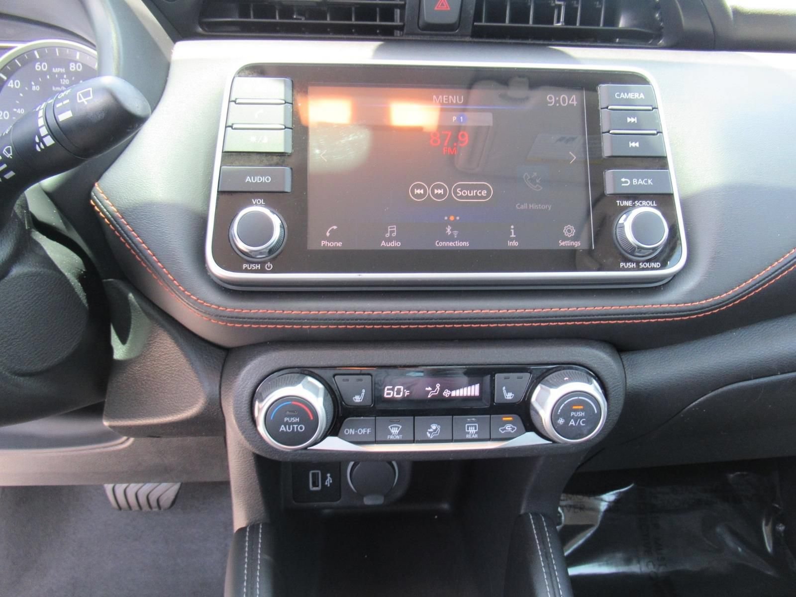Used 2020 Nissan Kicks SR w/ SR Premium Package FWD image 26
