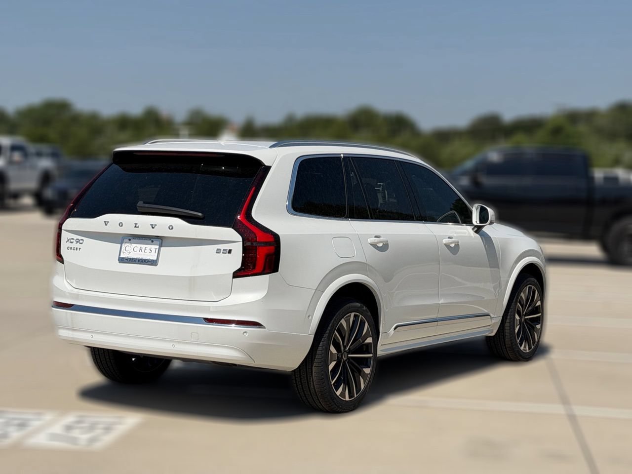 New 2026 Volvo XC90 B5 Plus AWD/4WD image 5
