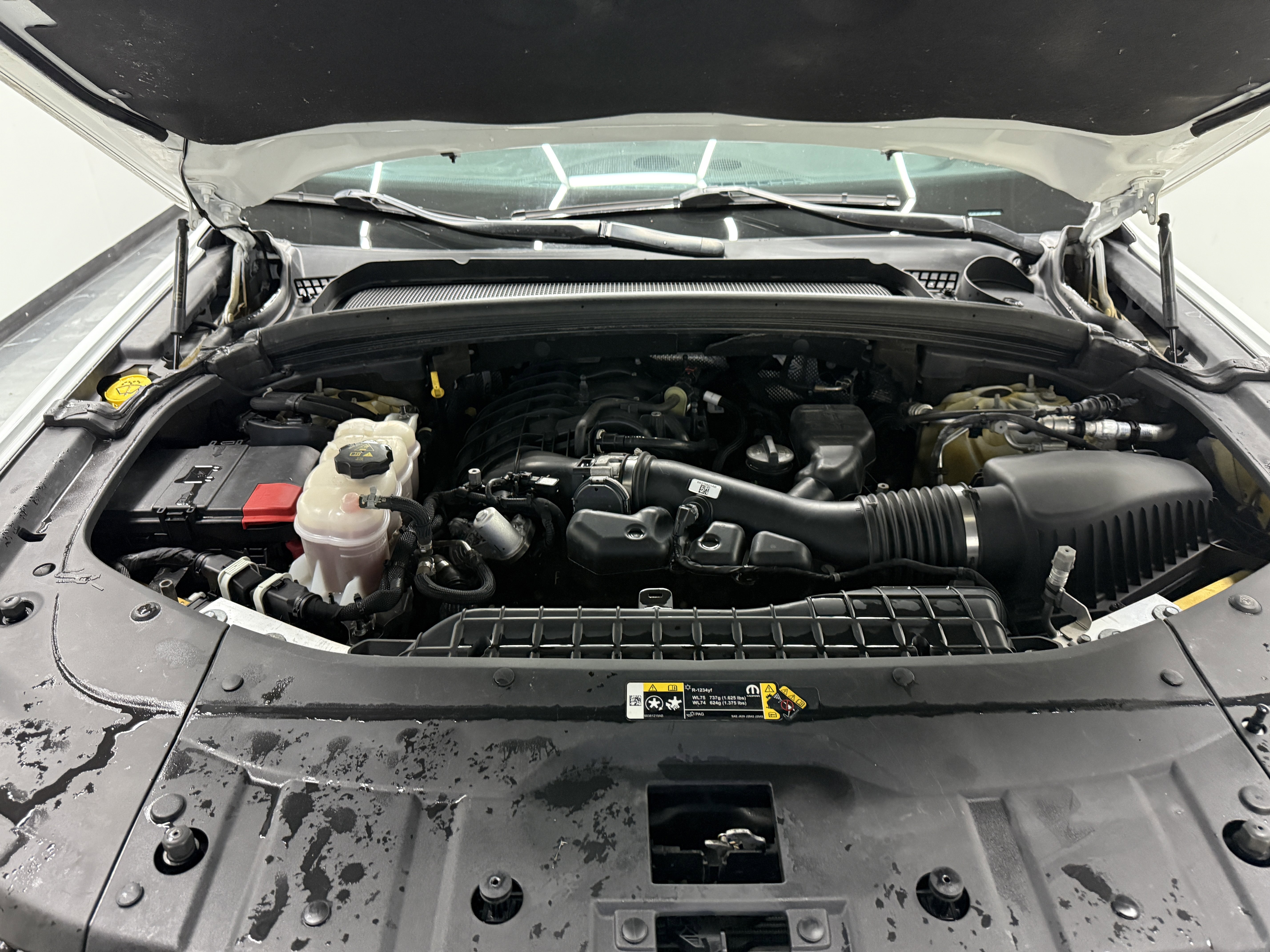 Used 2021 Jeep Grand Cherokee L Limited w/ Luxury Tech Group II image 37