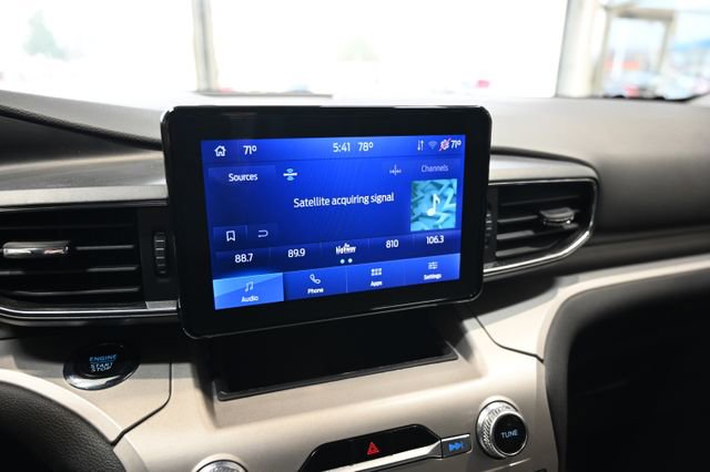 Used 2022 Ford Explorer XLT w/ Equipment Group 202A image 17