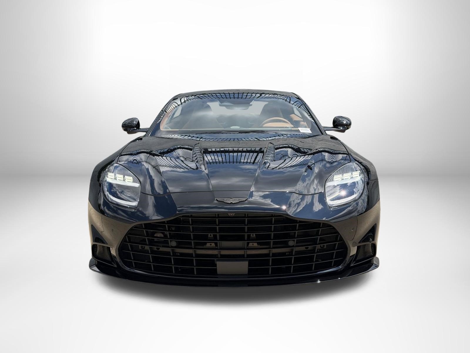 New 2026 Aston Martin Vanquish RWD image 7