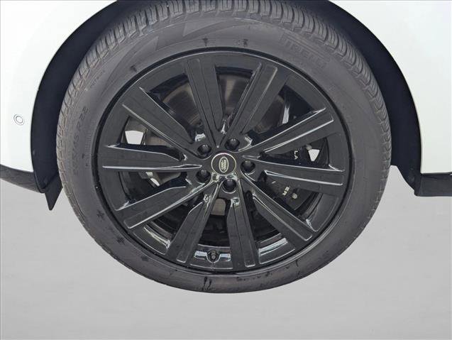 Certified 2025 Land Rover Range Rover Long Wheelbase Autobiography AWD/4WD image 5