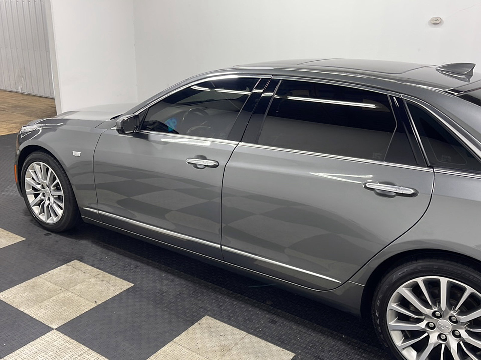 Used 2017 Cadillac CT6 Luxury AWD/4WD image 15