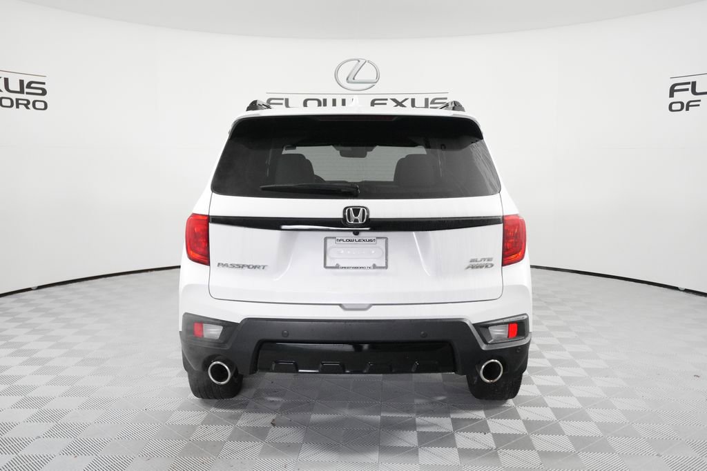 Used 2022 Honda Passport Elite image 6