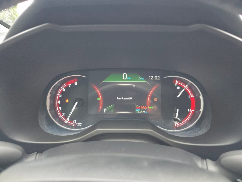 Used 2024 Toyota RAV4 XLE w/ Convenience Package image 31