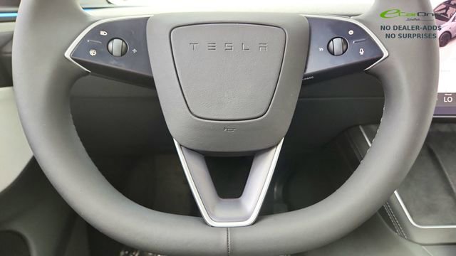 Used 2026 Tesla Model Y Long Range image 39