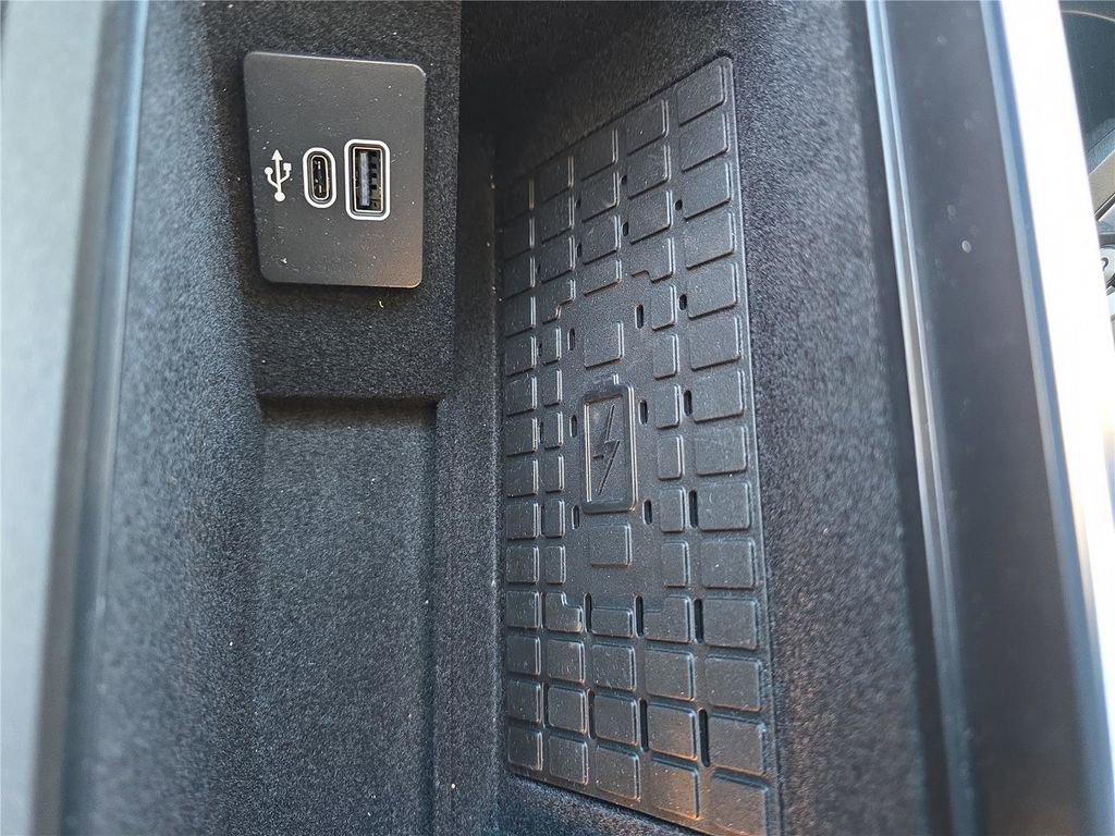 New 2026 Lincoln Navigator L Reserve image 24