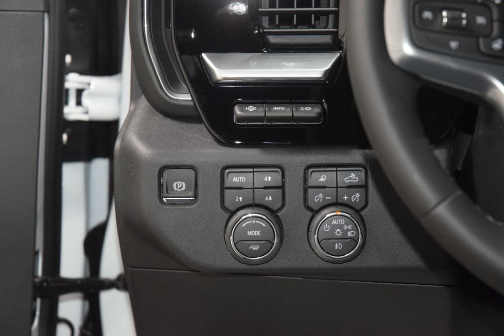 New 2026 Chevrolet Silverado 2500 LTZ w/ LTZ Plus Package AWD/4WD image 42
