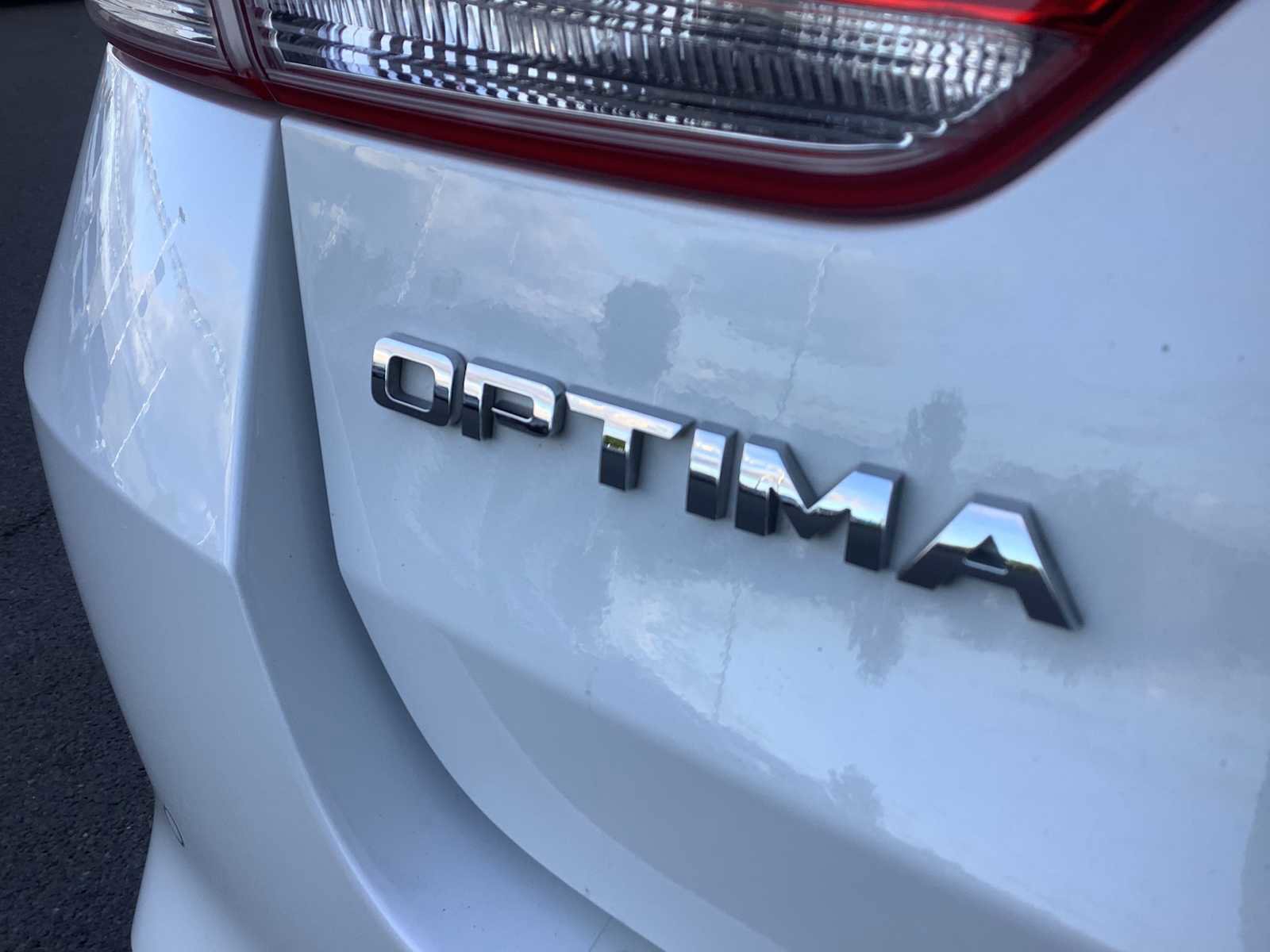 Used 2018 Kia Optima EX w/ Technology Package FWD image 6