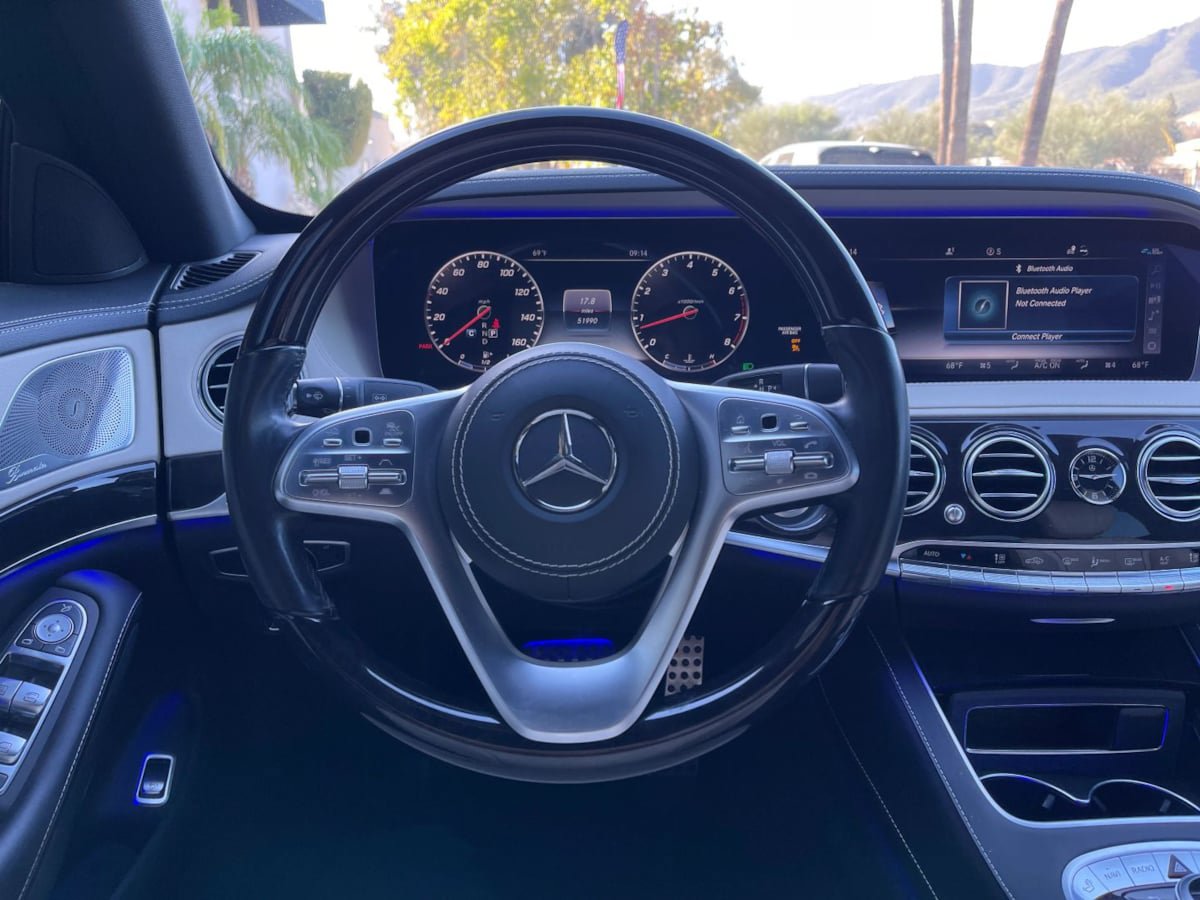Used 2019 Mercedes-Benz S 560 Sedan image 17