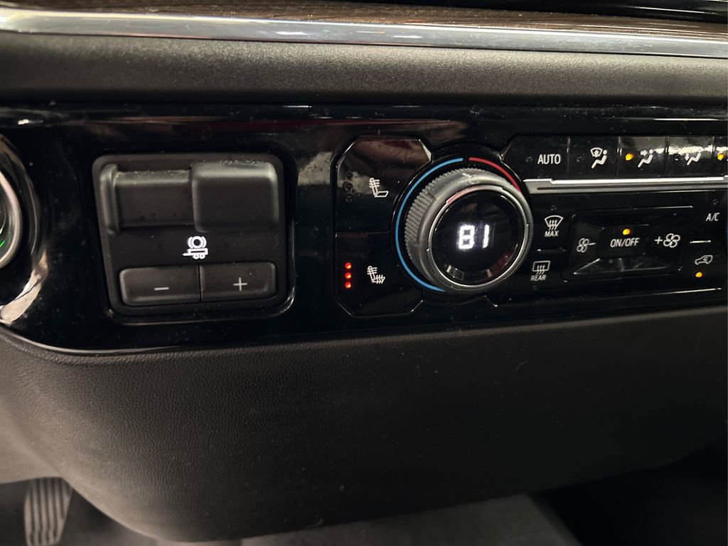 Used 2023 Chevrolet Silverado 1500 LT image 34