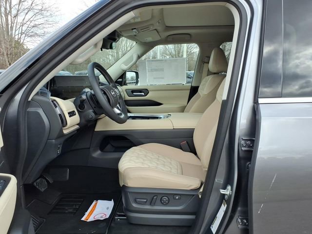 New 2026 Nissan Armada Platinum Reserve image 6