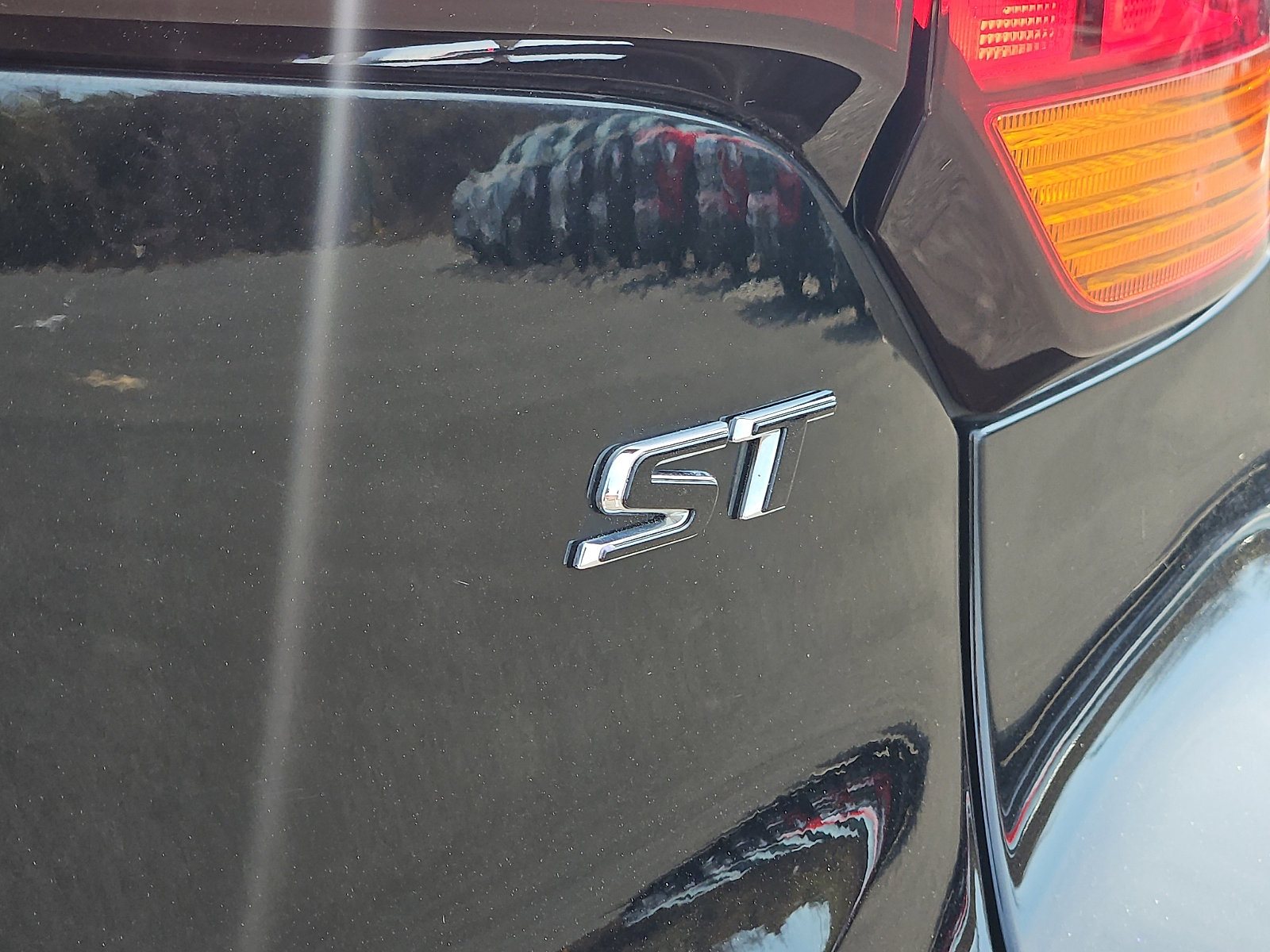 Certified 2023 Buick Encore GX Select w/ Sport Touring Package image 31