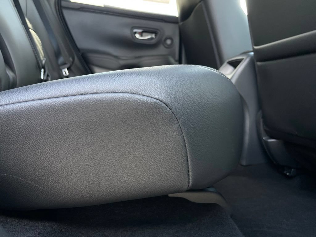 Certified 2025 Honda HR-V EX-L image 34
