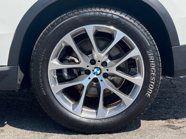 Certified 2026 BMW X5 xDrive40i AWD/4WD image 4