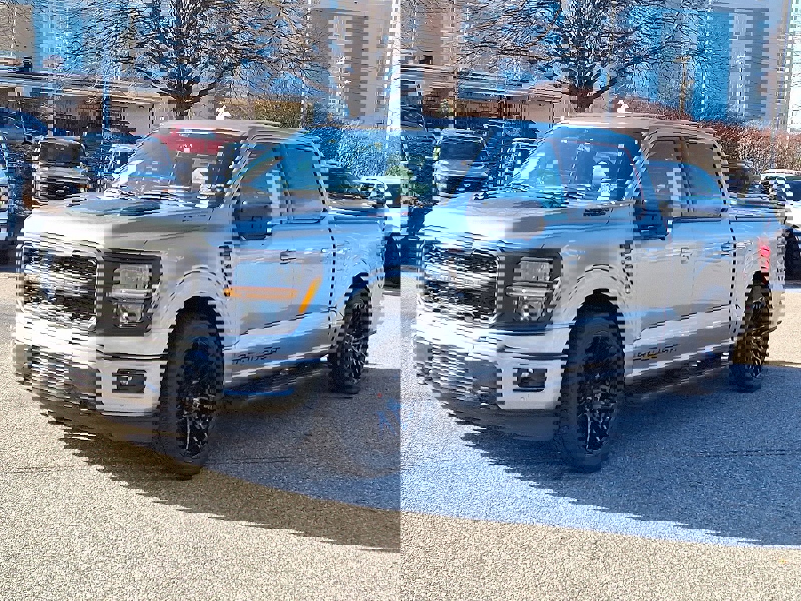 New 2025 Ford F150 XLT w/ Equipment Group 302A MID image 3