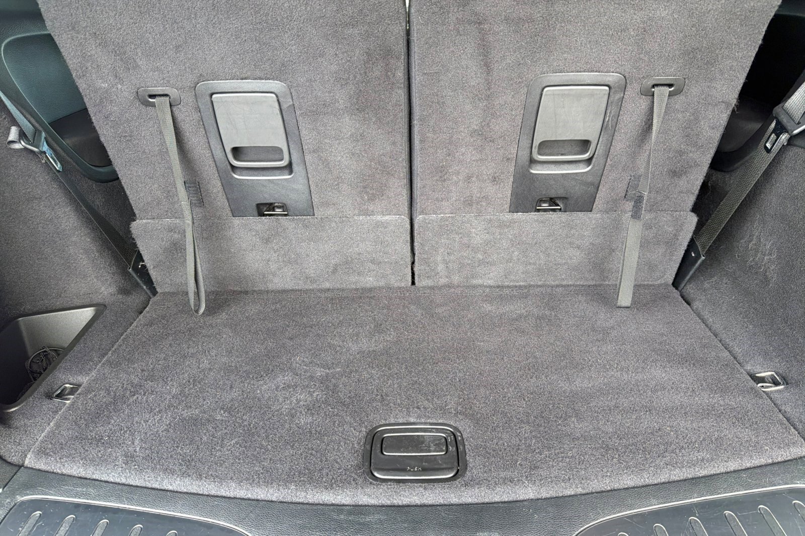 Used 2018 Dodge Durango SRT w/ SRT Interior Appearance Group image 20