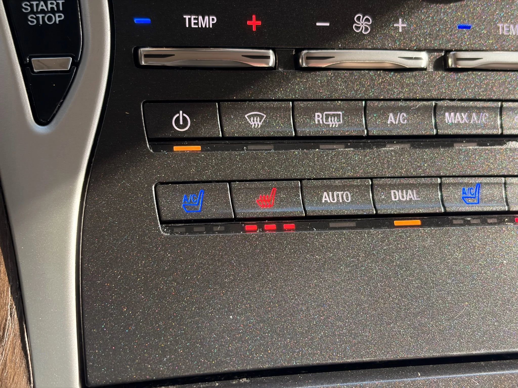 Used 2017 Lincoln MKX Reserve w/ Lincoln MKX Climate Package image 80