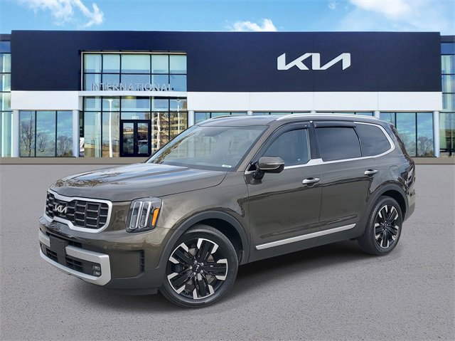 Used 2023 Kia Telluride SX