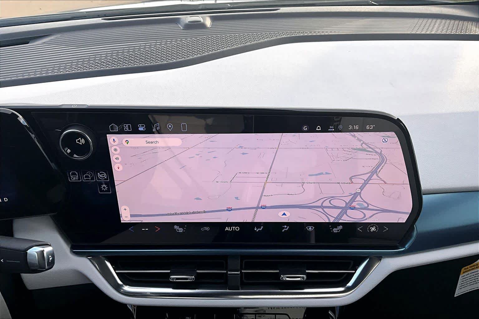 New 2026 Chevrolet Equinox EV LT w/ LPO, All-Weather Mat Package AWD/4WD image 19