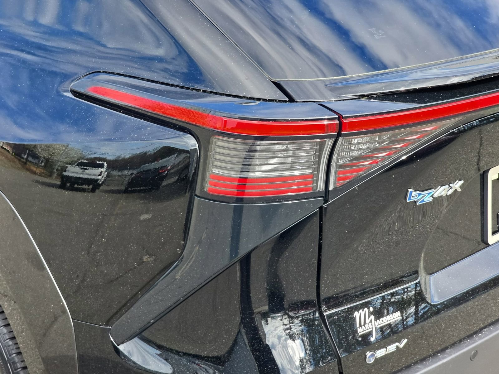 Used 2025 Toyota bZ4X FWD w/ Weather Package image 40