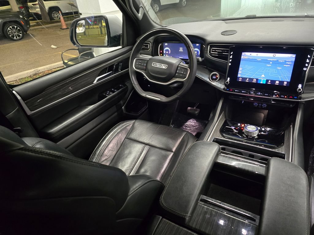 Certified 2022 Jeep Wagoneer Series II AWD/4WD image 41