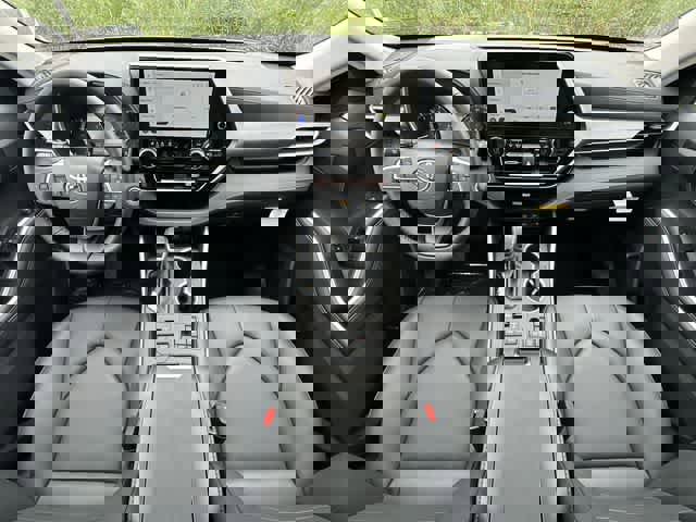 New 2024 Toyota Highlander XLE image 20