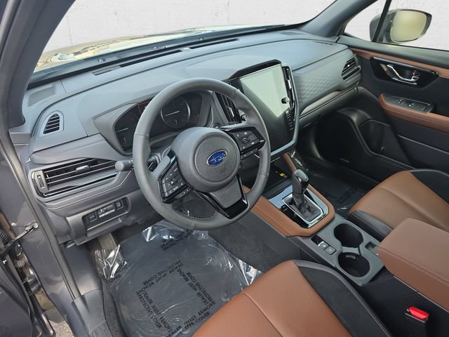 Used 2025 Subaru Forester Touring AWD/4WD image 16