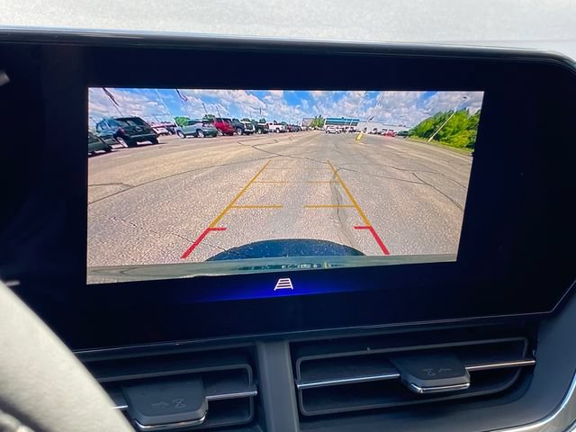 Used 2025 Chevrolet Trax LT FWD image 11