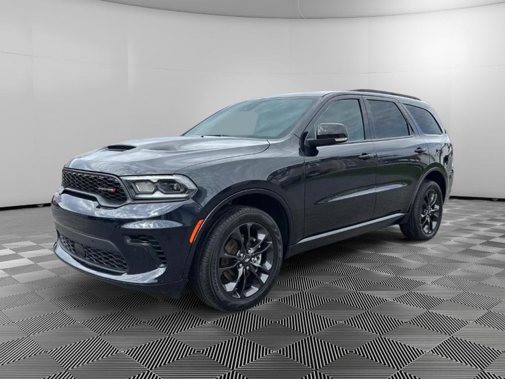 Used 2025 Dodge Durango GT image 1