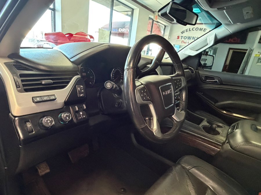 Used 2019 GMC Yukon SLT w/ Graphite Performance Edition image 23