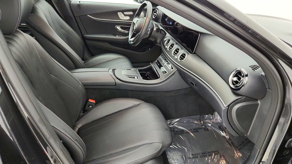 Used 2023 Mercedes-Benz E 350 4MATIC Sedan w/ Premium Package image 24