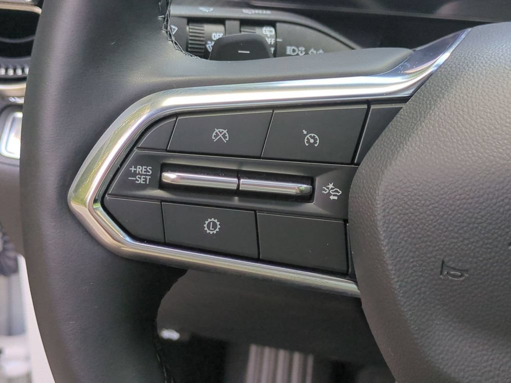 New 2026 Chevrolet Equinox LT w/ Safety and Technology Package FWD image 16
