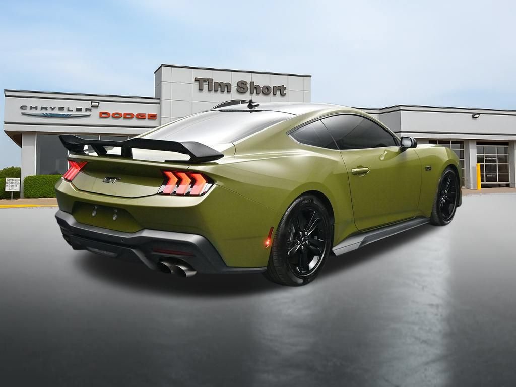 Used 2024 Ford Mustang GT RWD image 5