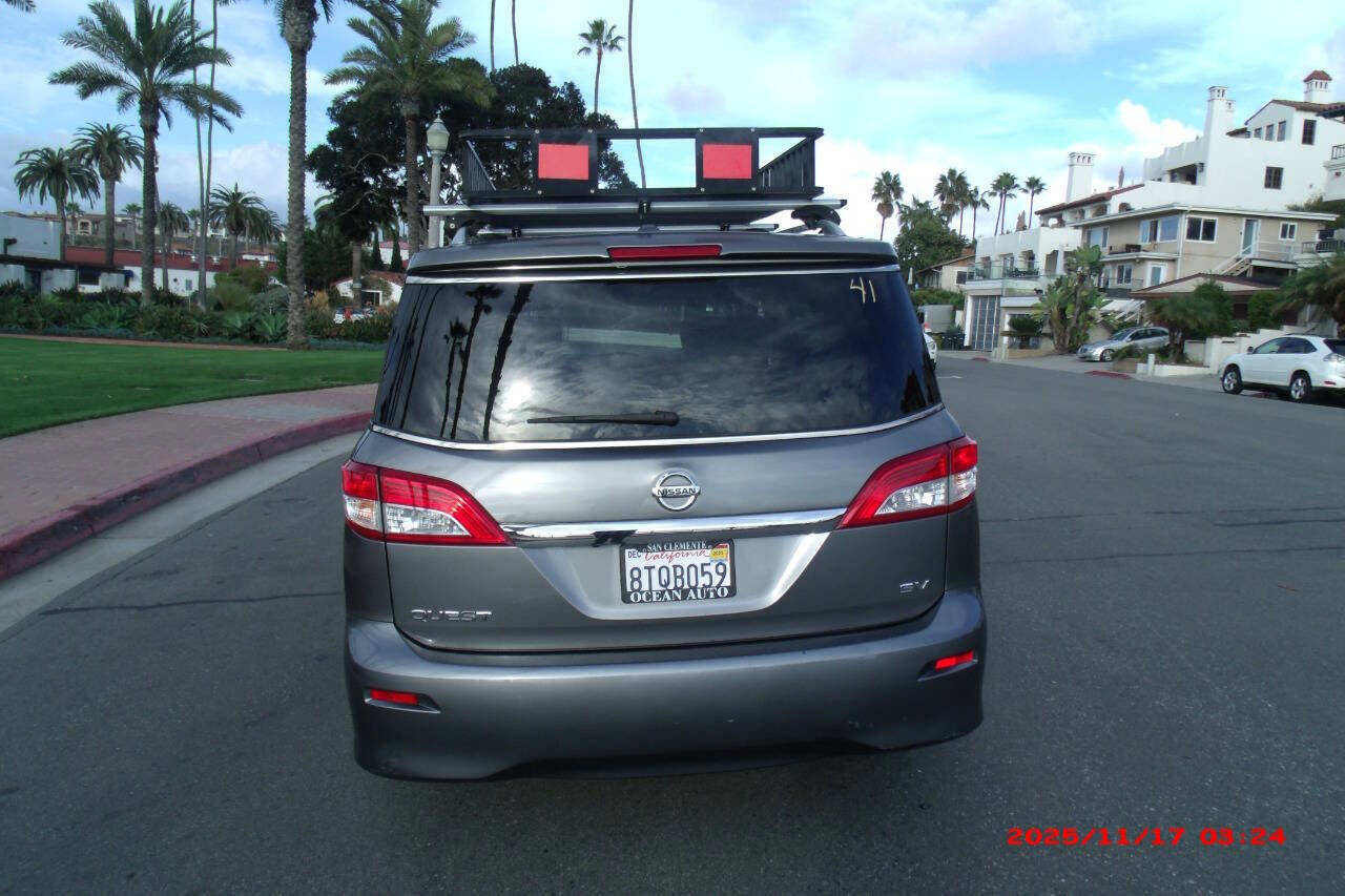 Used 2016 Nissan Quest SV image 32