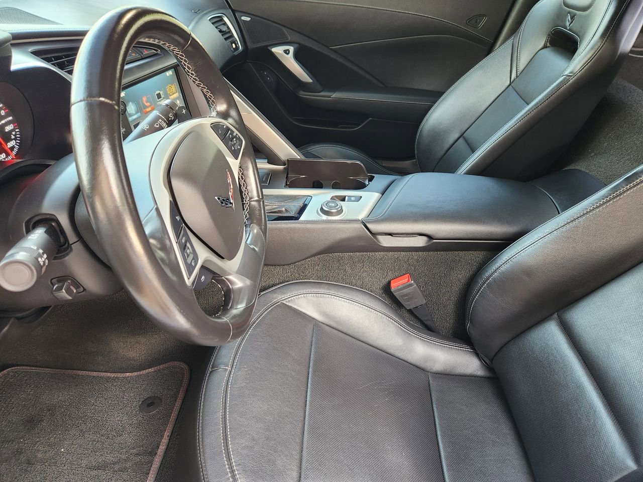 Used 2018 Chevrolet Corvette Grand Sport RWD image 13