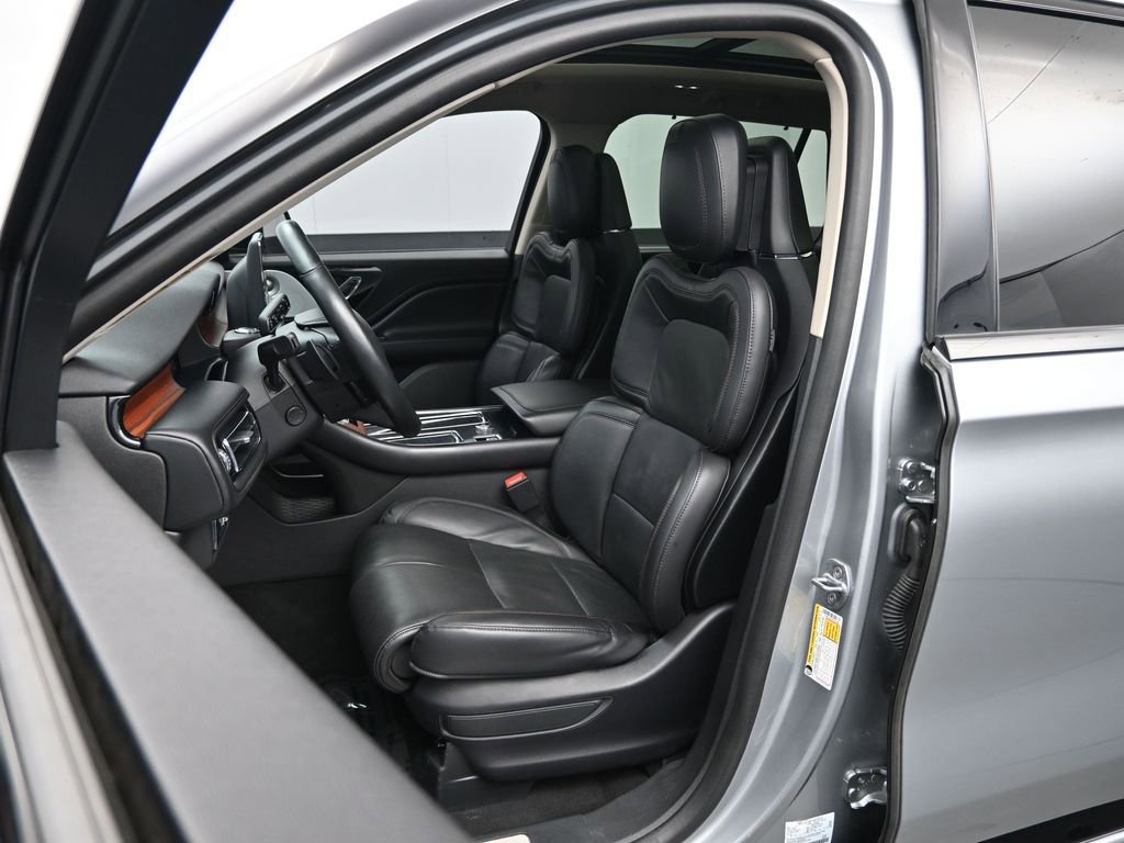 Used 2023 Lincoln Aviator Reserve w/ Equipment Group 201A image 26