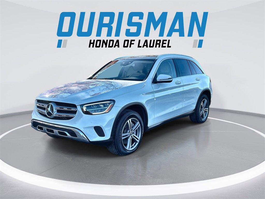 Used 2020 Mercedes-Benz GLC 300 4MATIC w/ Multimedia Package image 4