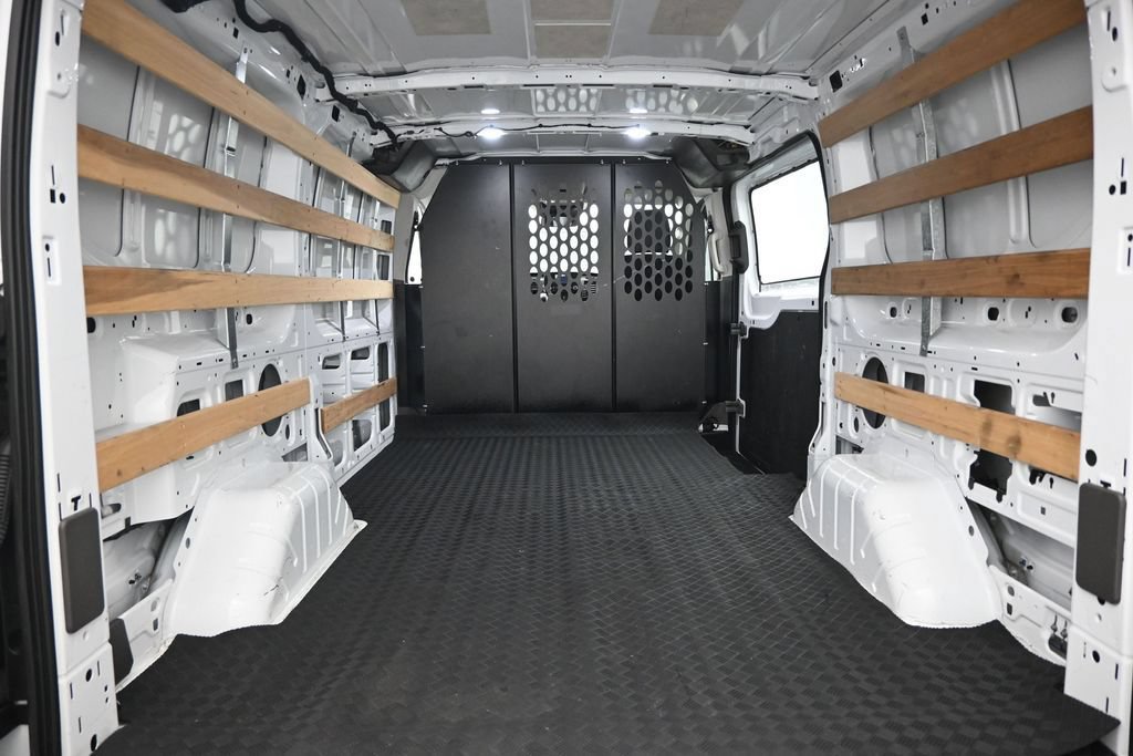 Certified 2025 Ford Transit 250 Low Roof w/ Exterior Upgrade Package RWD image 19