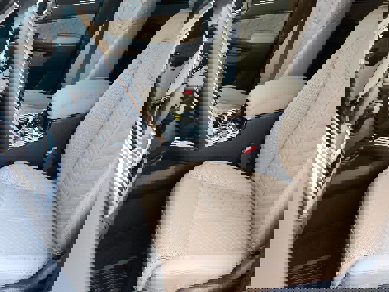 New 2026 Kia Sorento SX Prestige w/ Olive Brown Leather Package image 15