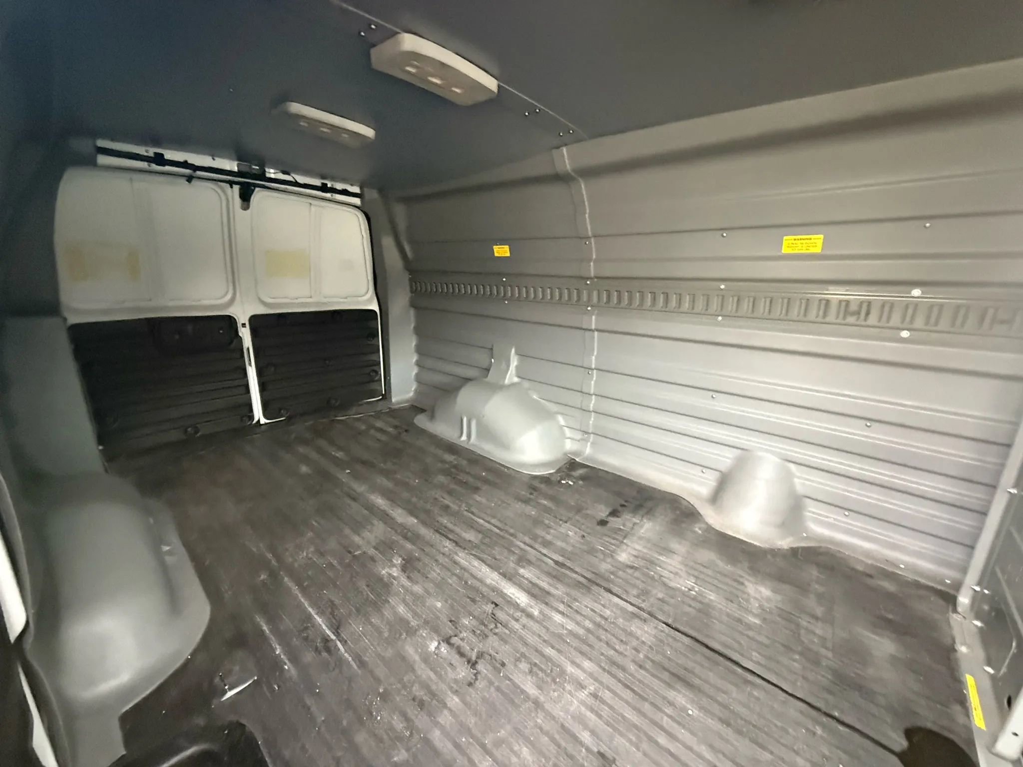 Used 2021 Chevrolet Express 2500 w/ Driver Convenience Package image 9