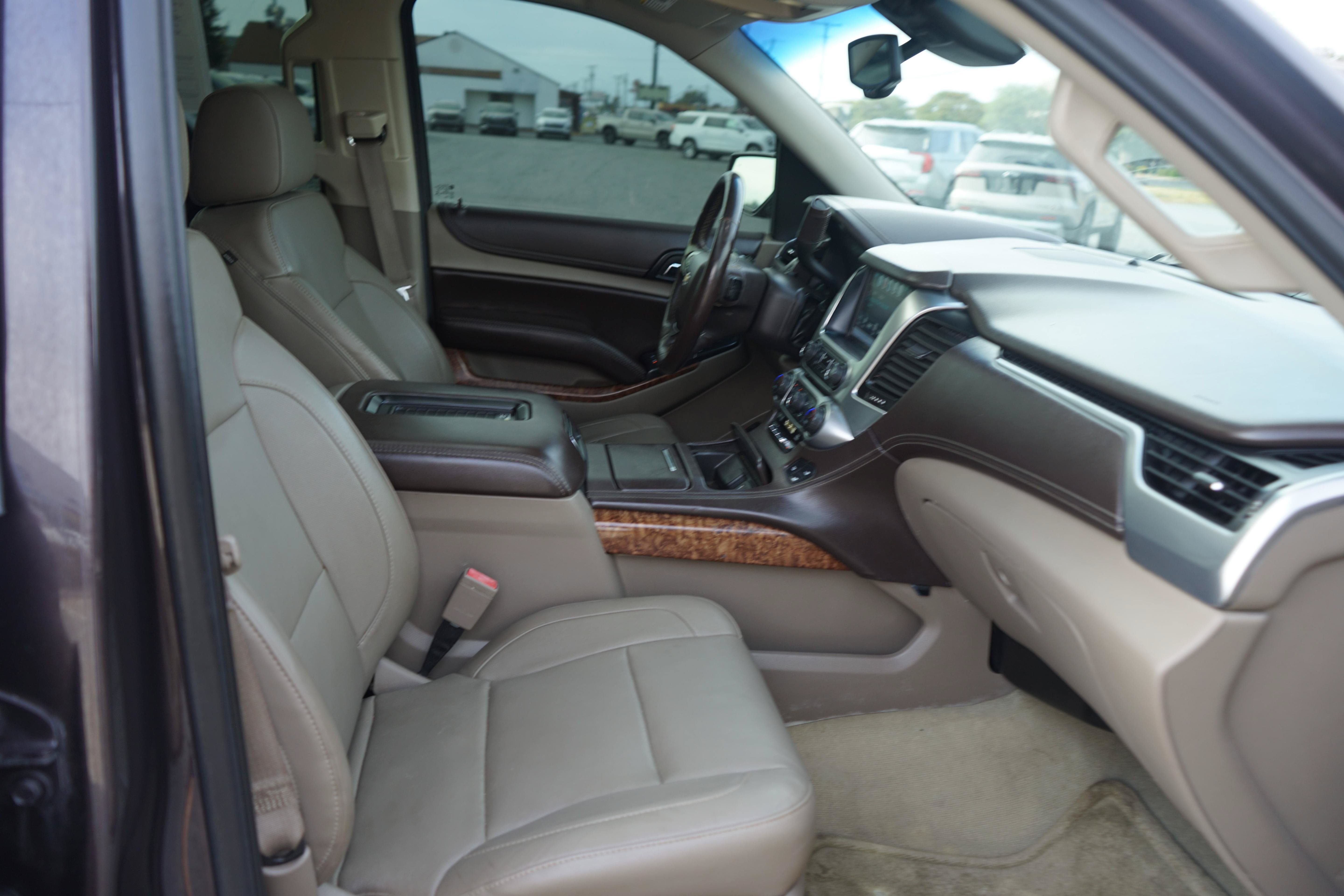 Used 2016 Chevrolet Tahoe LTZ AWD/4WD image 26