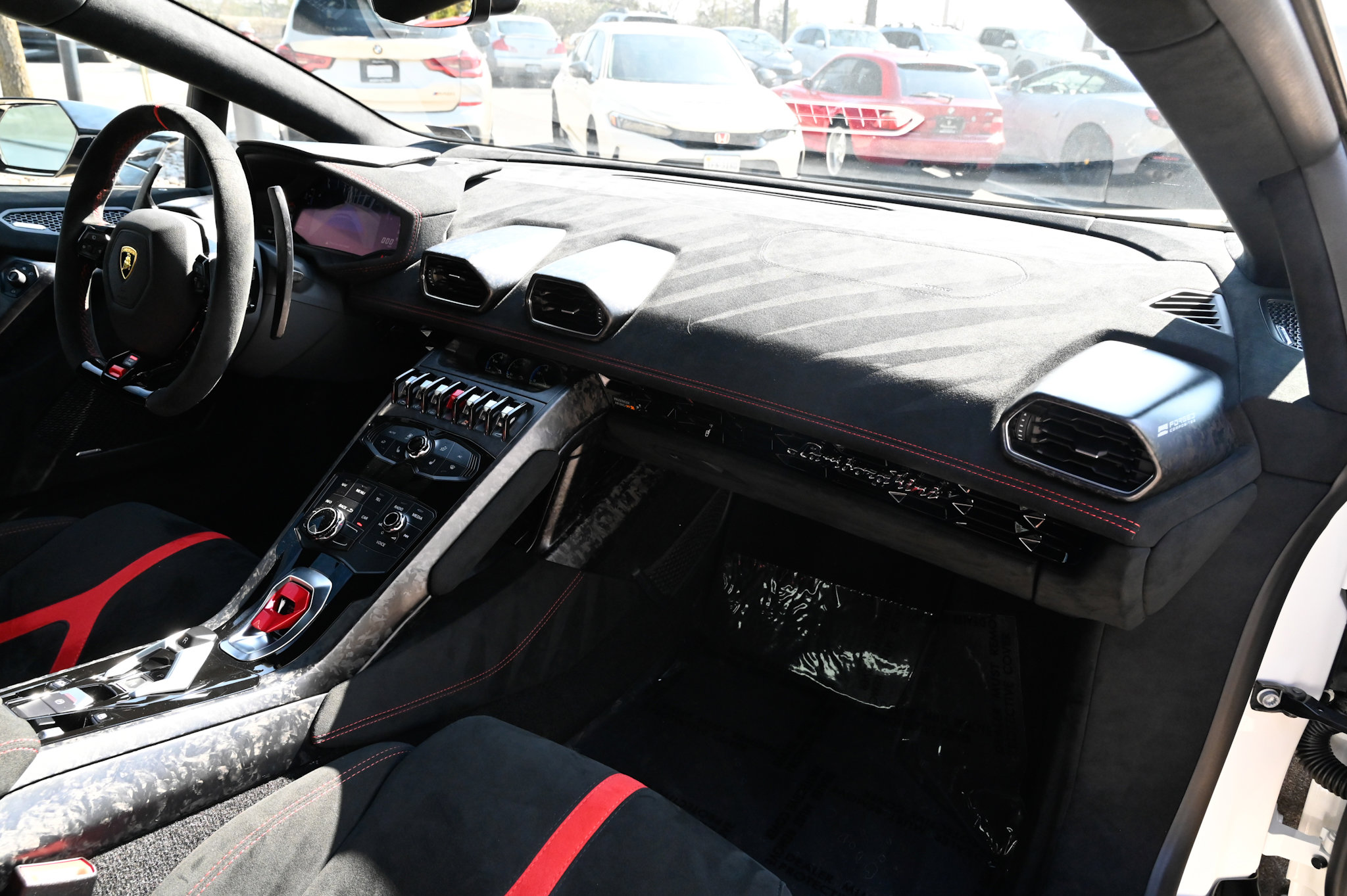 Used 2018 Lamborghini Huracan Performante image 39